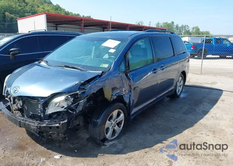 2015 Toyota Sienna Le 8 Passenger from USA, damaged, VIN 5TDKK3DC0FS667195